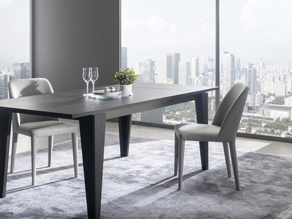 Aria Chair